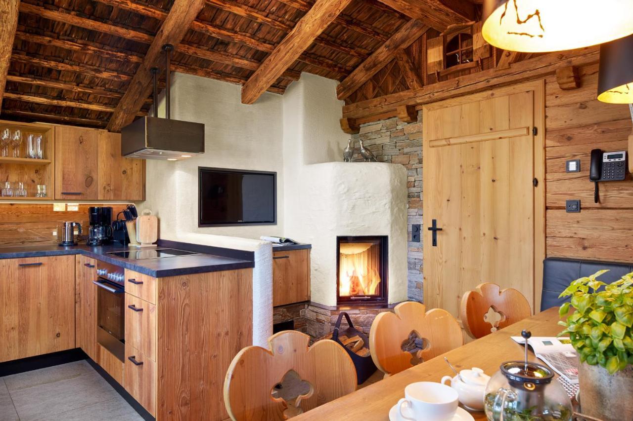 Promi Alm Flachau - Luxus Chalets Luaran gambar