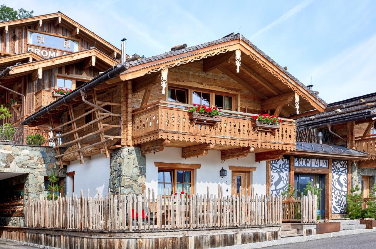 Promi Alm Flachau - Luxus Chalets Luaran gambar
